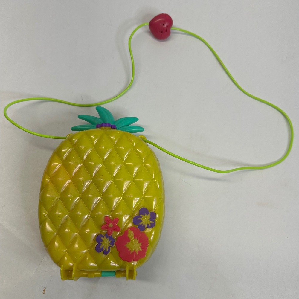 Polly Pocket Tropical Pineapple Safari Purse Compact Playset Yellow Giraffe